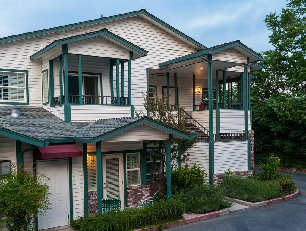 Grass Valley Courtyard Suites Екстериор снимка