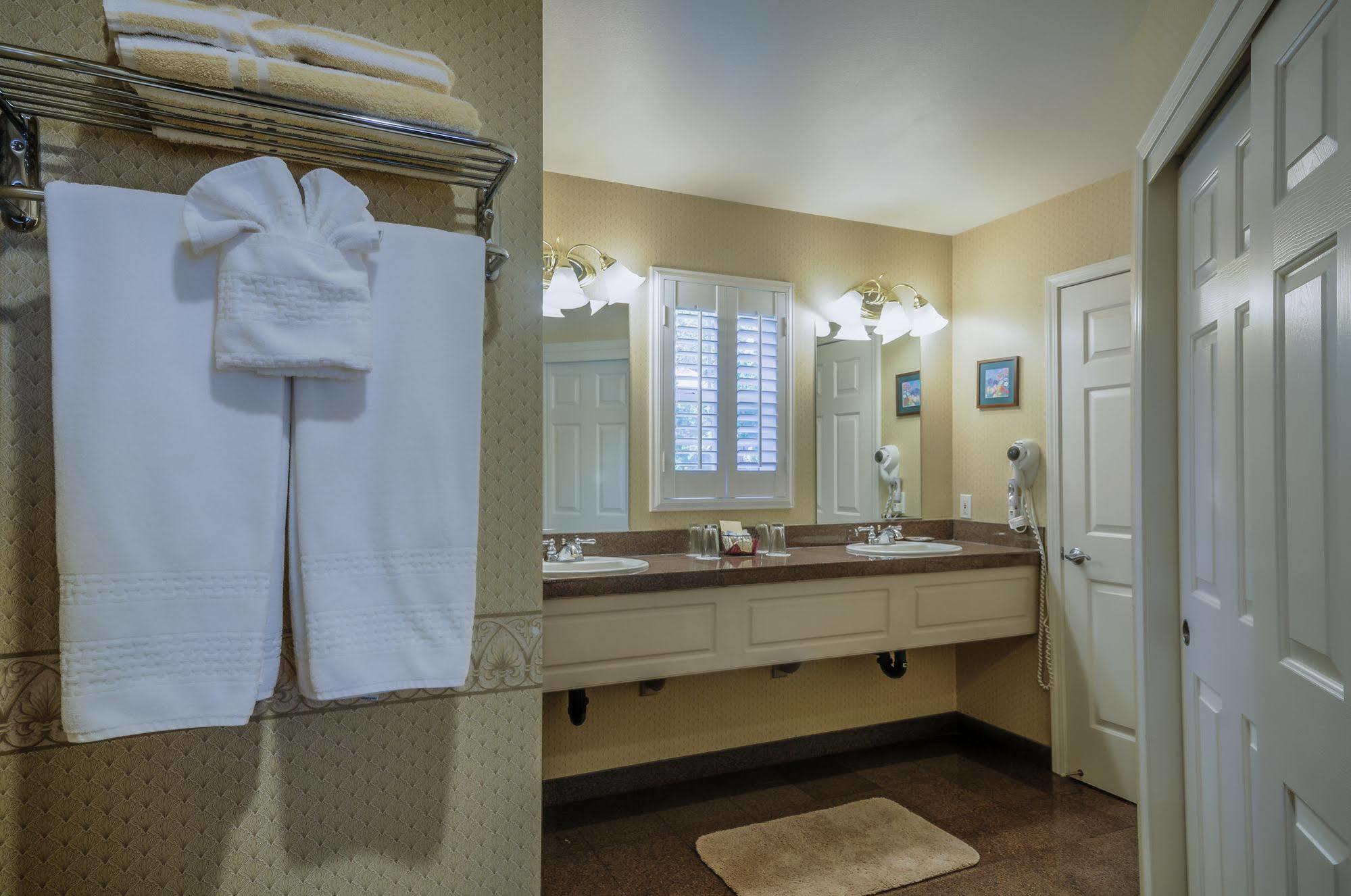 Grass Valley Courtyard Suites Екстериор снимка